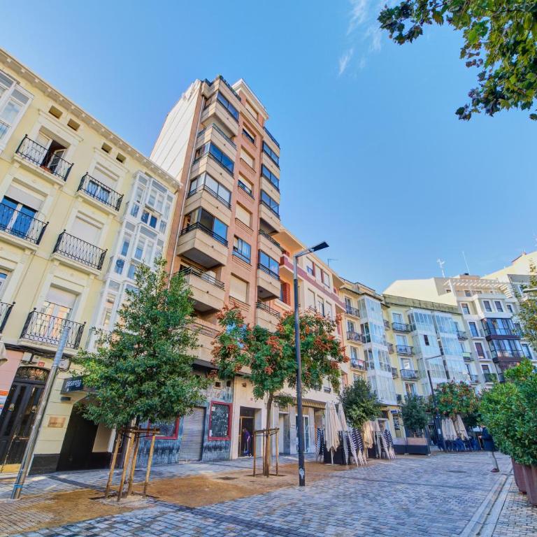 Apartamento Bretón de los Herreros con TERRAZA - Apartamento de 2 dormitorios - 24