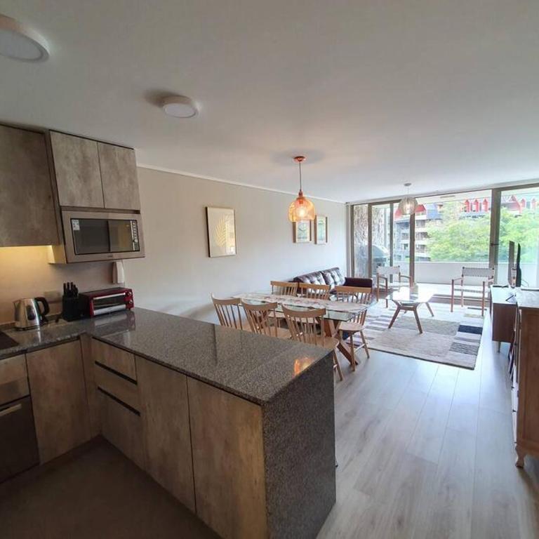 Departamento Nuevo, excelente ubicación, espectacular vista al Volcán. Pucón. - Apartamento de 3 dormitorios - 1