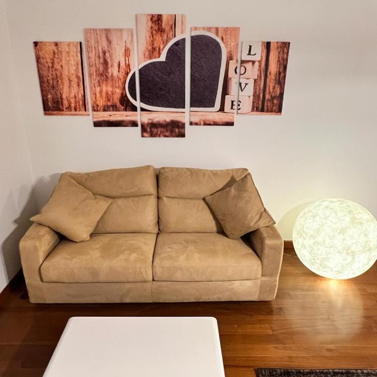 Piazza Italia Luxury Apartment - Appartamento con 2 Camere da Letto - 6