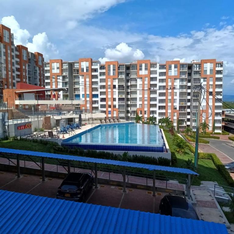 Apartaestudio Vacacional en Girardot, piscinas, Jacuzis, parqueadero para moto - One-Bedroom Apartment - 5
