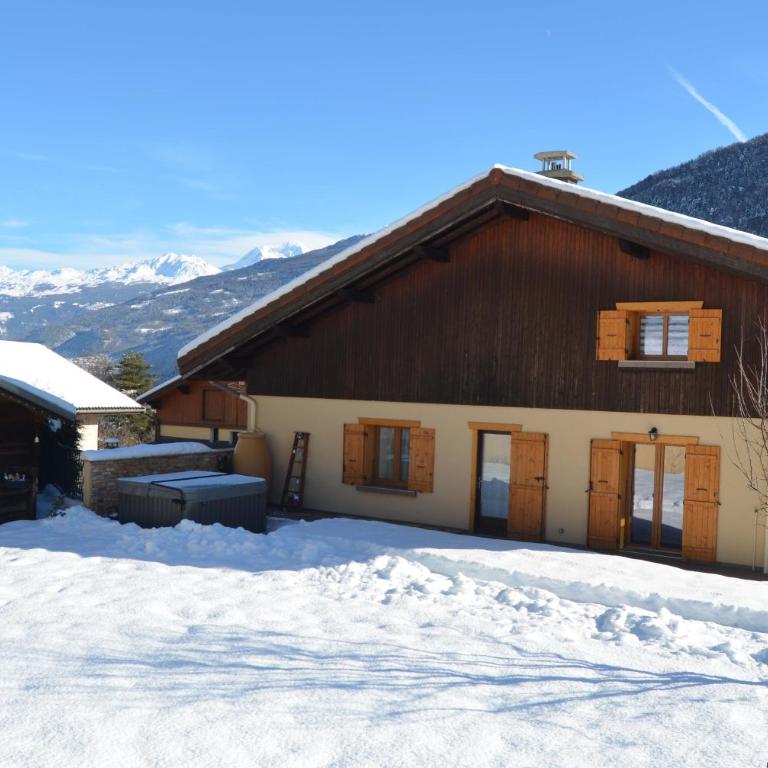 Chalet avec Jacuzzi, billard, jardin clos, proche Paradiski - Chalet - 10