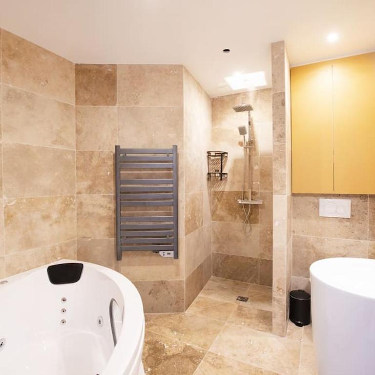 Studio avec jacuzzi dans le 10e - Appartamento con 1 Camera da Letto - 13