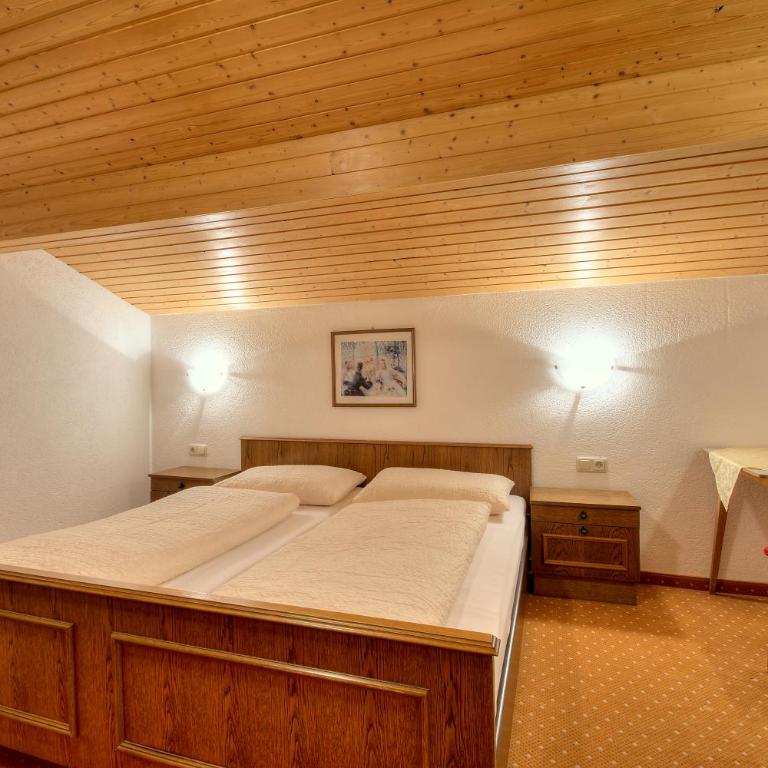 Ferienhaus Bergkristall - Apartment mit 2 Schlafzimmern und Balkon - 8