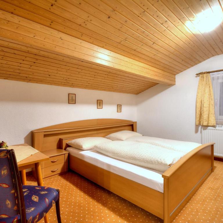 Ferienhaus Bergkristall - Apartment mit 2 Schlafzimmern und Balkon - 2