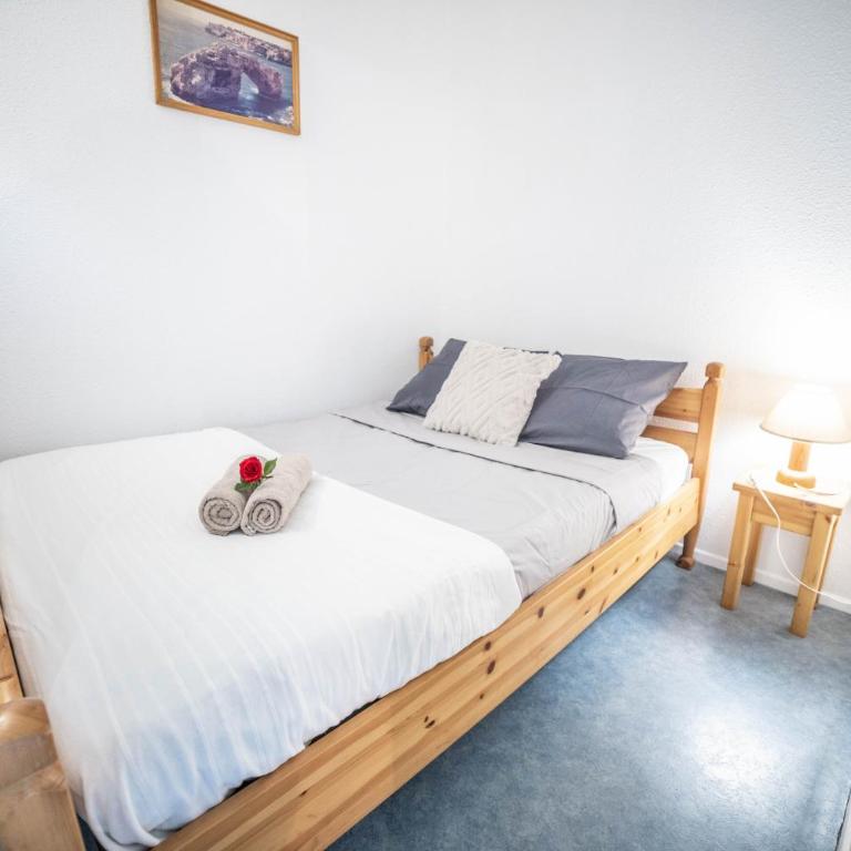 Les Marines Port 2 Min Plage Camargue- TOP PROS SERVICES Conciergerie La Grande Motte - Apartment with Terrace - 4