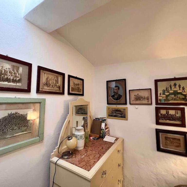 AlCOVA REALE Apartment and organic honey millefiori Cisternino cda specchia 33 - Appartamento con 1 Camera da Letto - 36