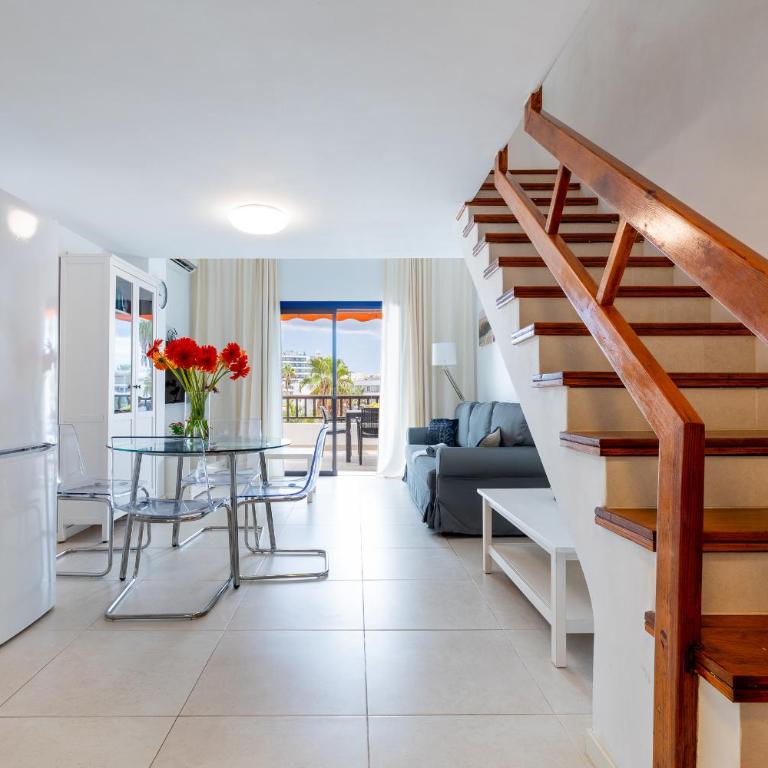Duplex apartment in Las Americas - Apartamento de 1 dormitorio - 1