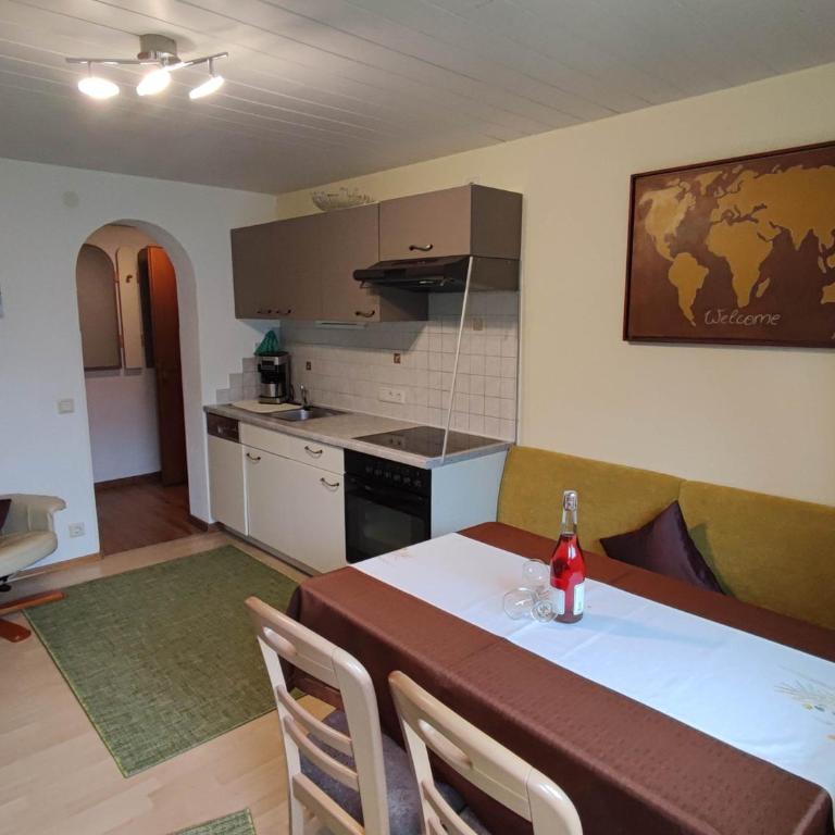 Haus Gertrud - Apartment mit 2 Schlafzimmern und Terrasse - 9