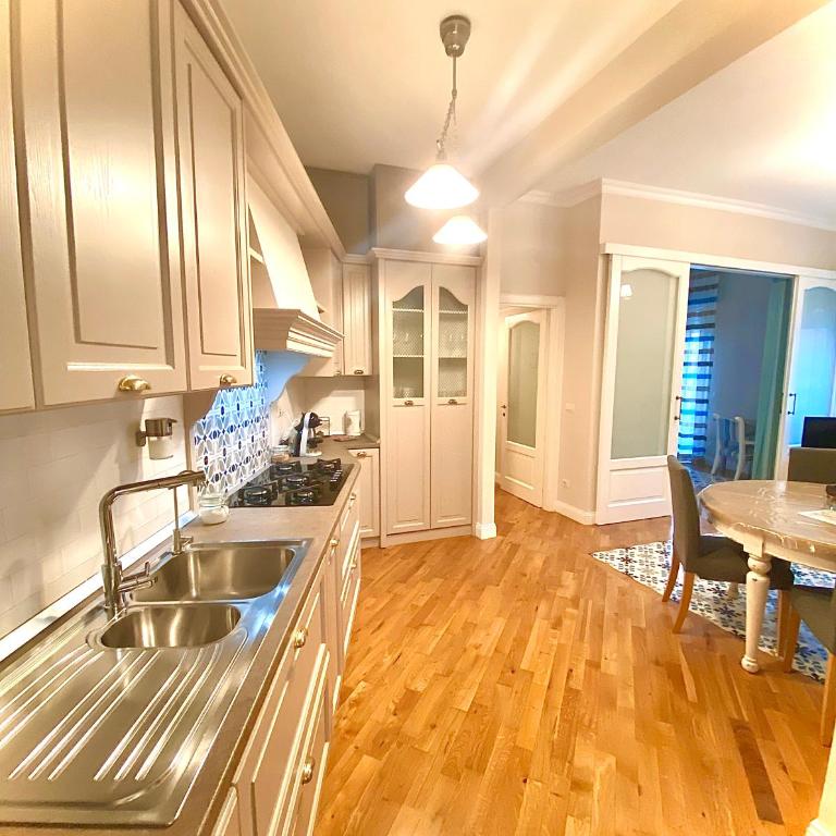 Luxury Apartment by Palazzo Senesi - Appartamento con 2 Camere da Letto - 23
