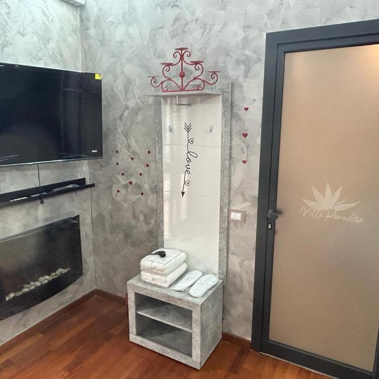 VILLA PARADISO ACIREALE "con piscina in esclusiva o condivisa " - Suite Deluxe con Vasca Idromassaggio - 6