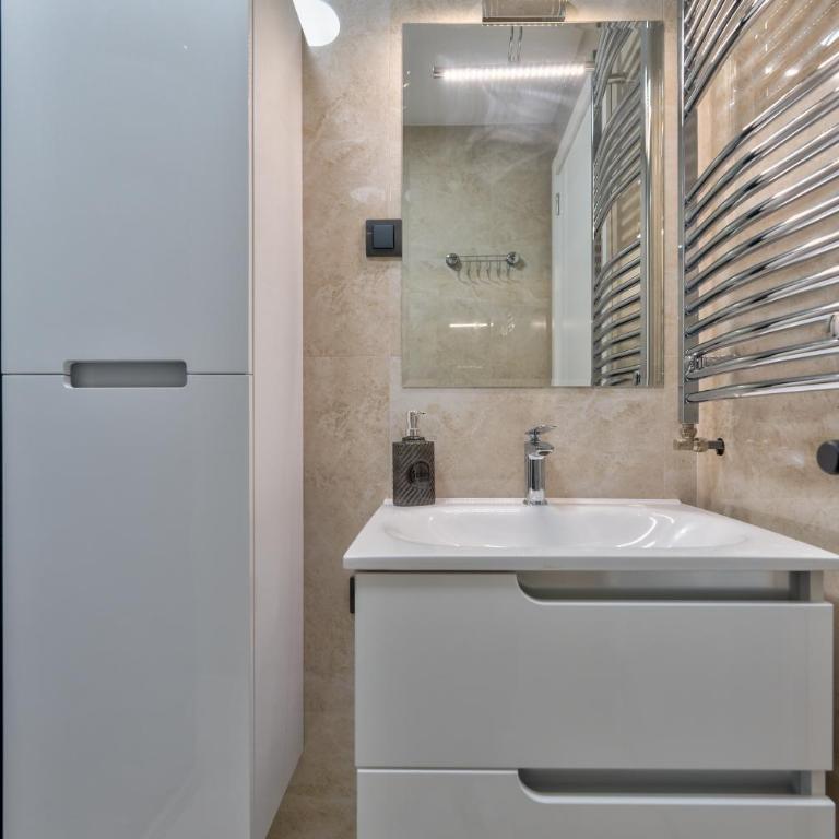 Aurora Lux Apartmani 24 - Apartman sa 1 Spavaćom Sobom - 19