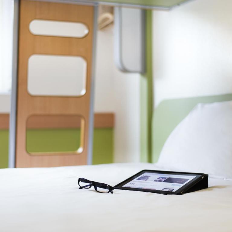 ibis budget Bordeaux Centre Bastide - Chambre Triple - 8