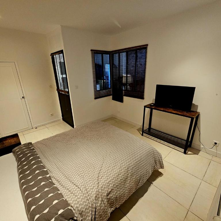 Appartement cosy centre ville proche chantiers navals, calanques, plages - Apartment mit 2 Schlafzimmern - 7