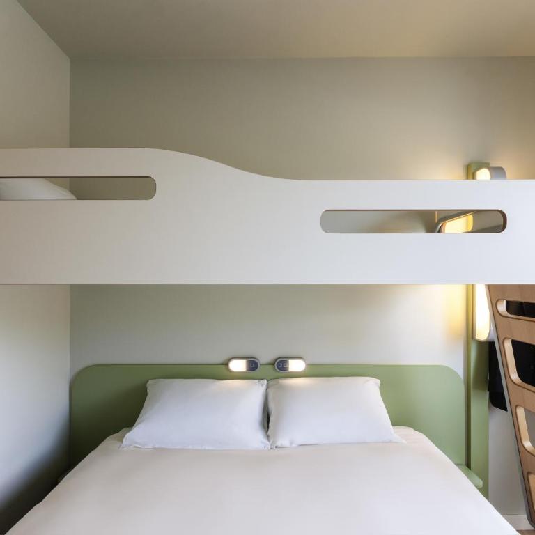 ibis budget Bordeaux Centre Bastide - Chambre Triple - 12