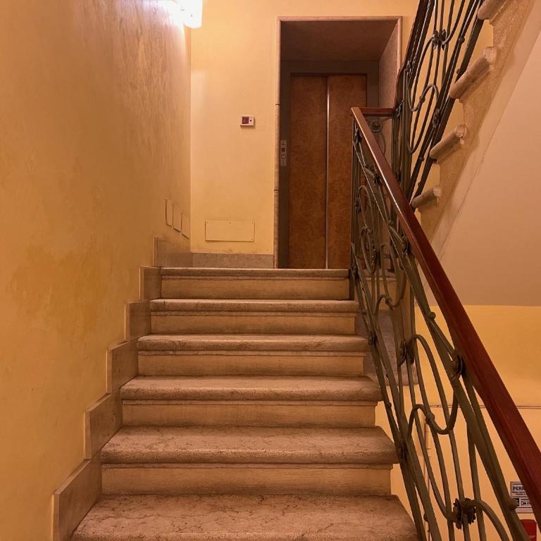 Piazza Erbe Lodge - Penthouse Apartment - 35