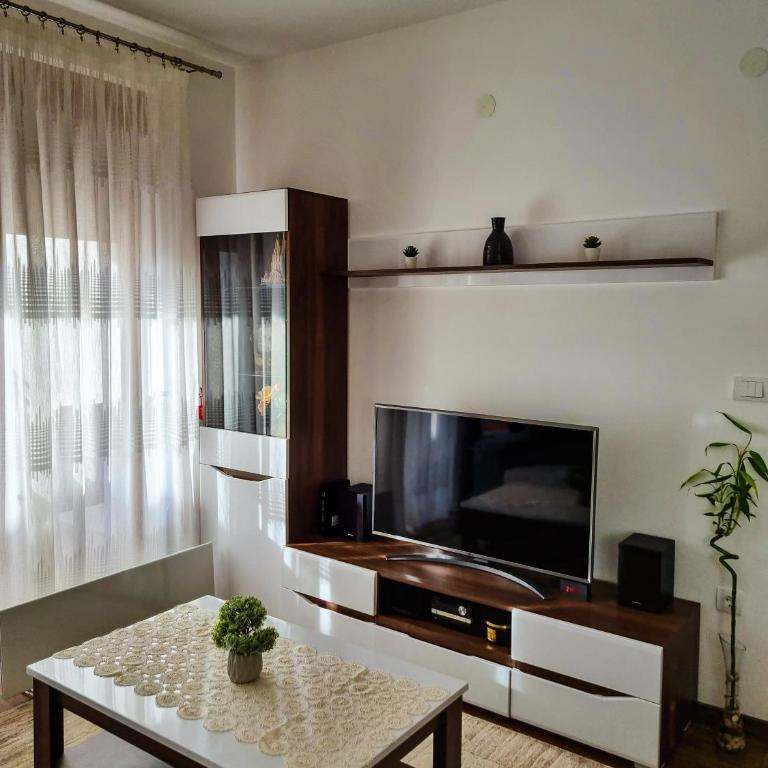 Apartman Nevena - One-Bedroom Apartment - 4