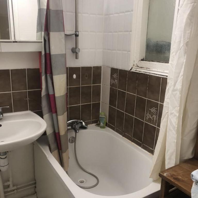 Studio sympa,proche de la gare - Apartamento de 1 dormitorio - 9