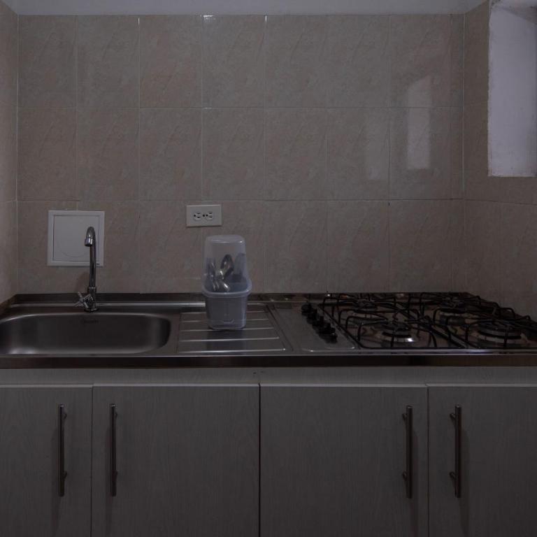 Apartamento bueno, bonito y barato - Apartment - 7