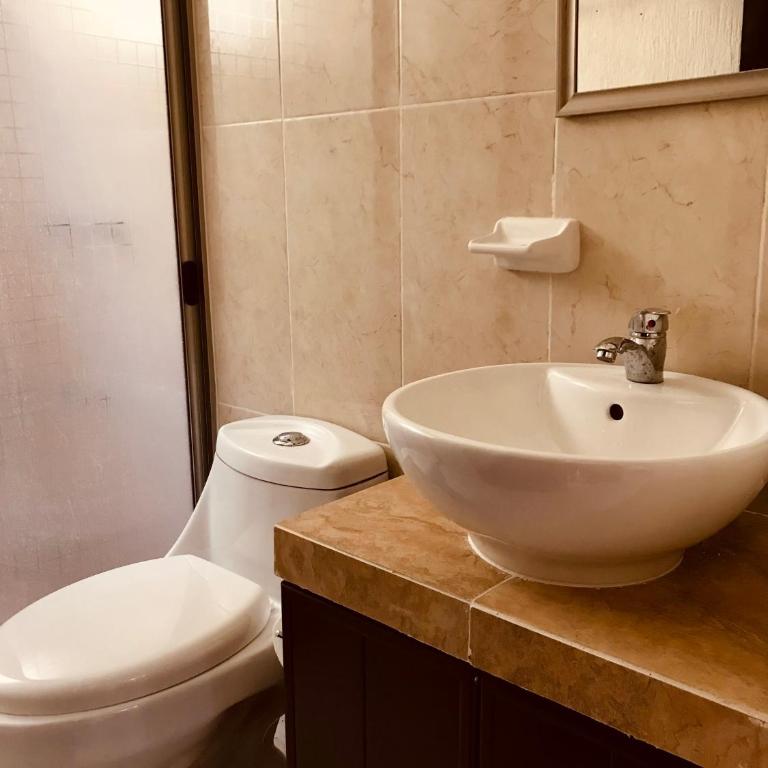 Bonita Casa Vacacional. Punto medio entre ciudad y playa - Two-Bedroom Townhouse - 20