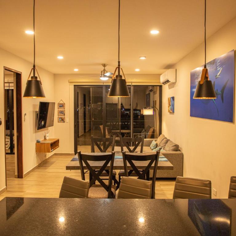 NEW Condo w/Rooftop Pool & View - Apartamento de 2 dormitorios - 27