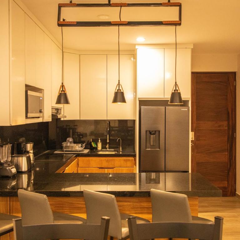 NEW Condo w/Rooftop Pool & View - Apartamento de 2 dormitorios - 36