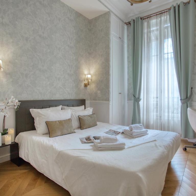 Luxueux 200m2 5CH Champs Elysées à 1min Perle Rare - Appartement - 22
