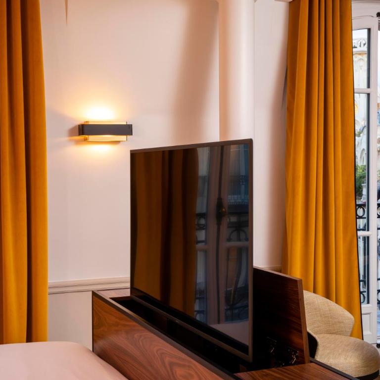 Victoria Palace Hotel - Suite Junior - 9