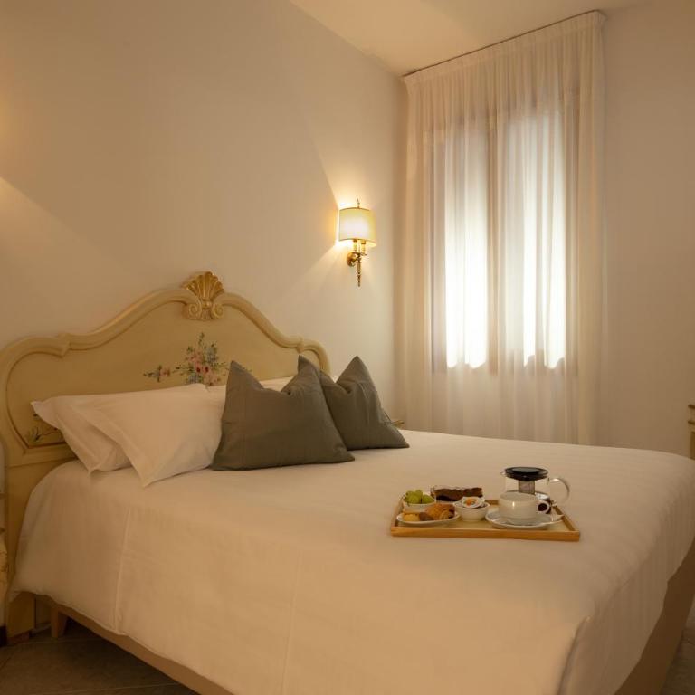 Hotel Guerrini - Camera Matrimoniale - 1