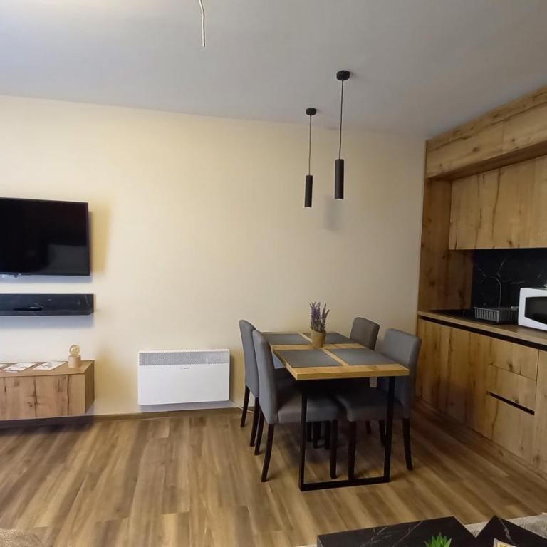 Apartman MK Kopaonik - Apartment with Mountain View - 17