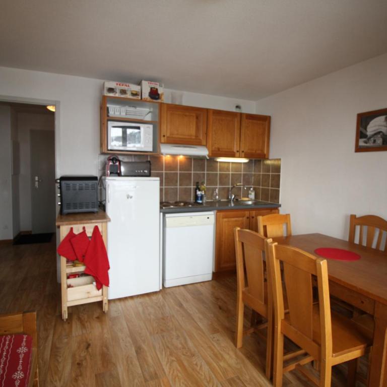 Appart - Chalet du Hameau des Aiguilles - Appartement 2 Chambres avec Vue - 6