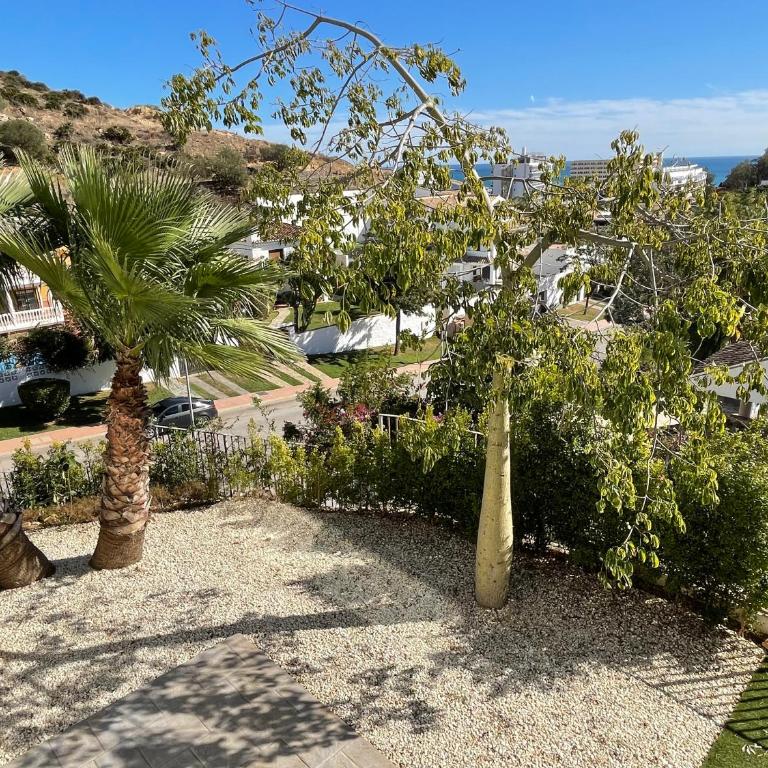 Stunning villa in Benalmádena with amazing views, pool and large gym - Villa - 65