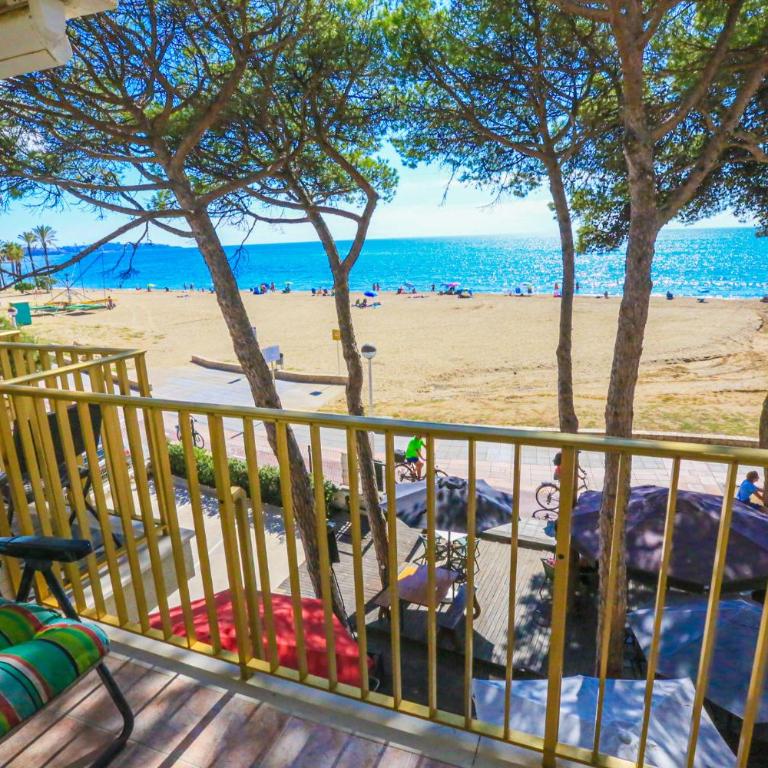 LITORAL COSTA DORADA - PLAYMAR Only families - Apartamento - 6