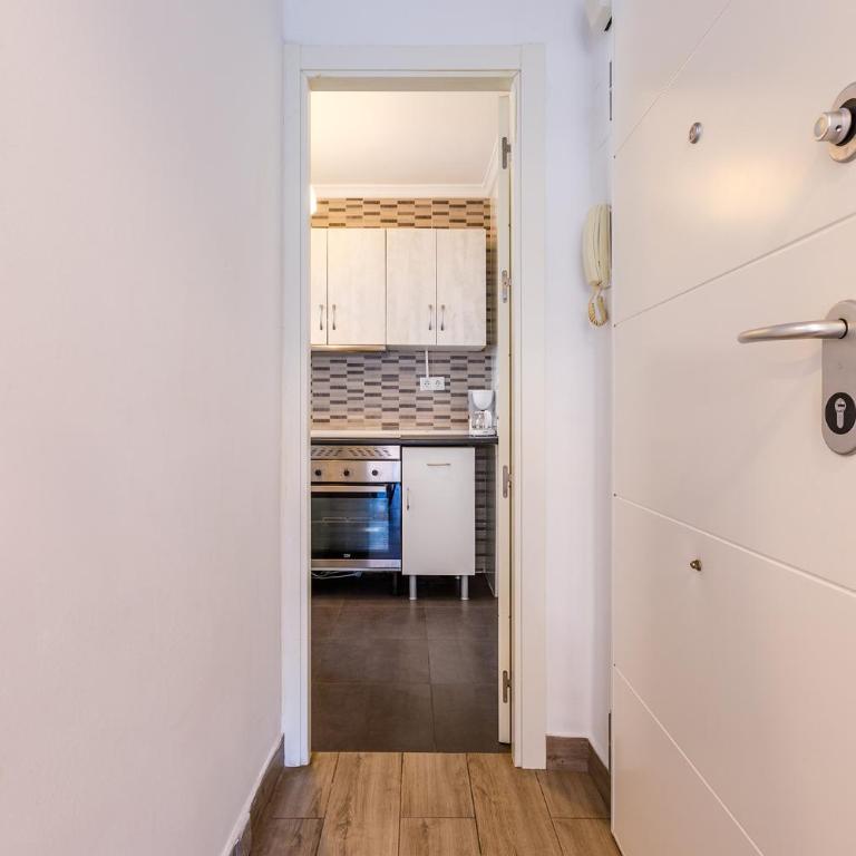 A&N A&N Downtown Beach Walk Family Apartment - Apartment - 34