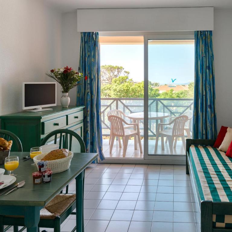 Lagrange Vacances Le Domaine des Grands Pins - Appartement 1 Chambre (4 Adultes) - 2