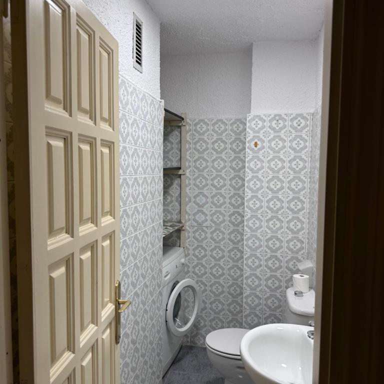 Passeig Maritim - Apartamento de 2 dormitorios - 29