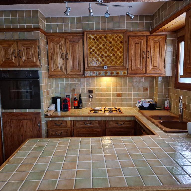 Maison complète Ganzes Haus House 6 Peronnes La Finière Seealpen Isola Village bei Nizza Alpes -Maritimes près de Nice 70 km - Maison 3 Chambres - 12