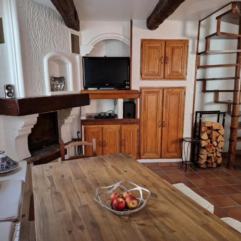 Maison complète Ganzes Haus House 6 Peronnes La Finière Seealpen Isola Village bei Nizza Alpes -Maritimes près de Nice 70 km - Maison 3 Chambres - 14