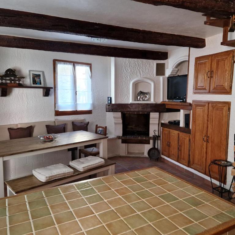 Maison complète Ganzes Haus House 6 Peronnes La Finière Seealpen Isola Village bei Nizza Alpes -Maritimes près de Nice 70 km - Maison 3 Chambres - 9