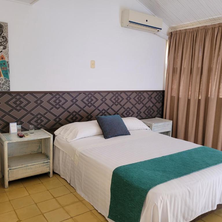 Hotel Gimaura - Habitación Doble Estándar - 3