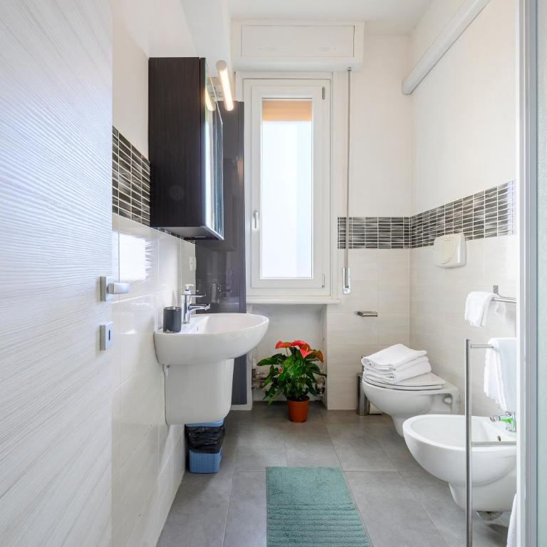 GuestHost - Parma Station & City Center Apartment - Appartamento con 1 Camera da Letto - 10