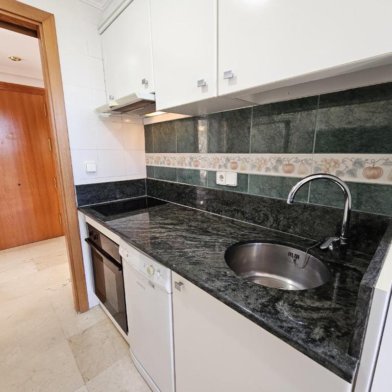 Apartamento Torre Europa 19 IF Benidorm - One-Bedroom Apartment - 28