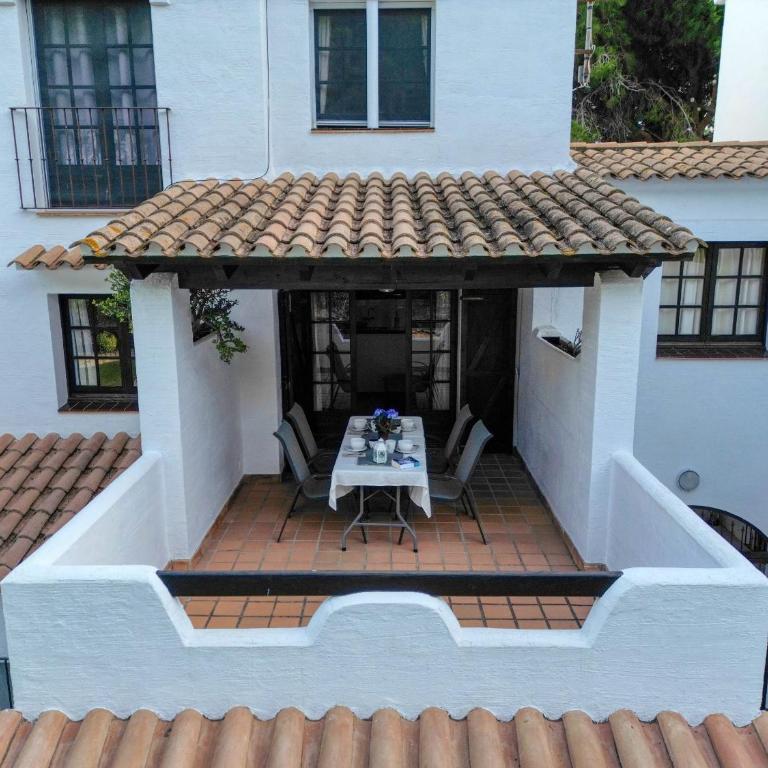 Trebol - Apartamento con vistas a la piscina - 18