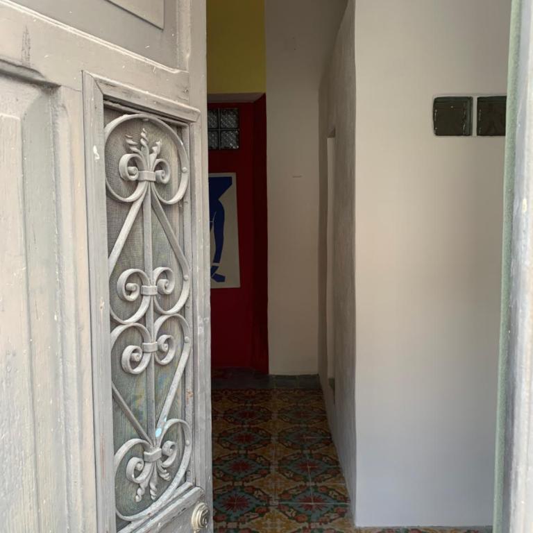 Casa "La 44" - Estudio con 1 cama grande - 10
