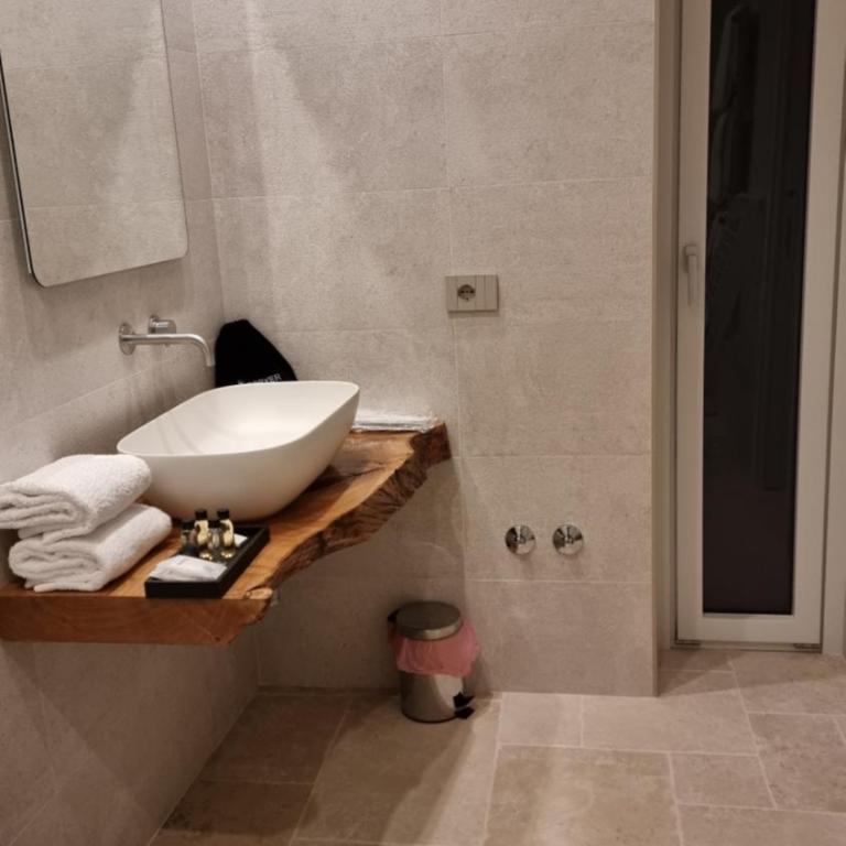 Suites Dimora Garibaldi - Suite Standard - 13
