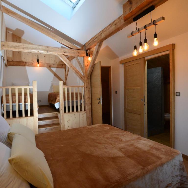 La Flémingîte - Chambre Quadruple - Vue sur Montagnes - 6