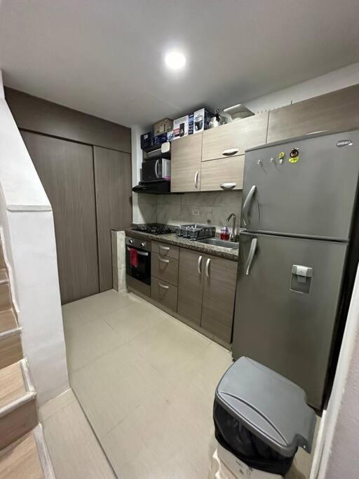 Cómodo apto frente al mar, excelente ubicación. - Two-Bedroom Apartment - 13