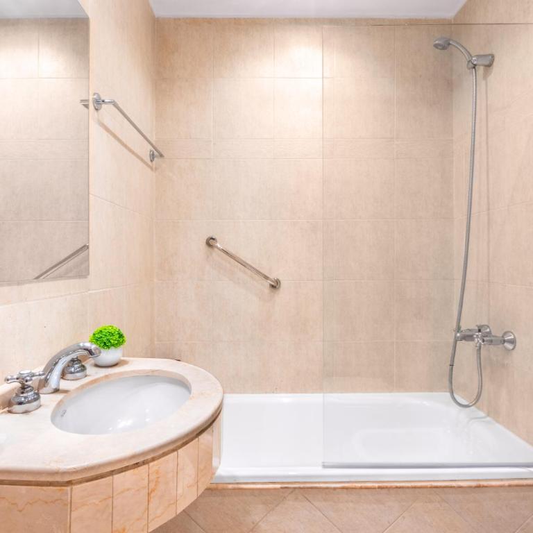 Modern Apartments in Puerto Madero - Estudio Deluxe - 11