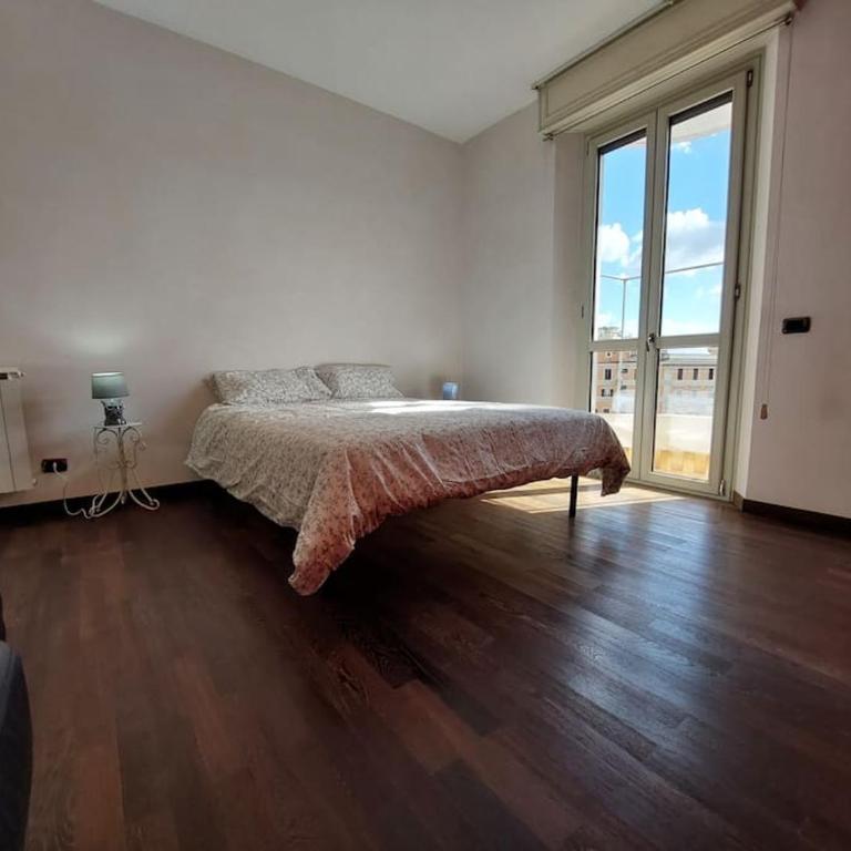 Your Happy Home - Appartamento con 2 Camere da Letto - 6
