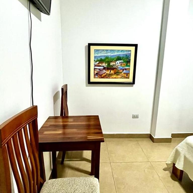 Fitzcarrald Hotel - Twin Room with Bathroom - 7