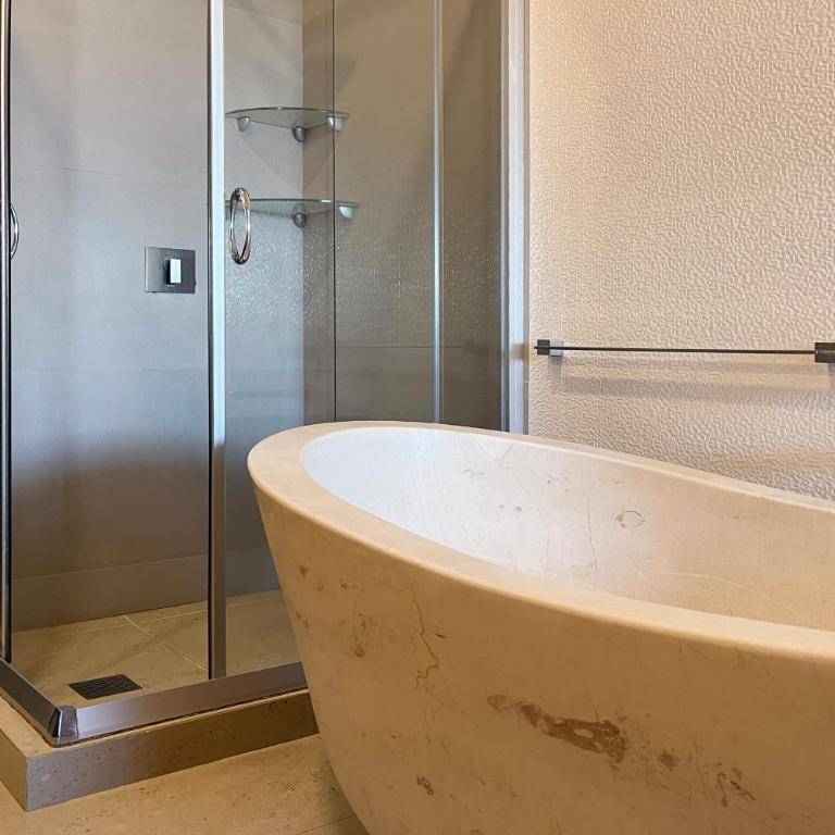 Laviu B&B Luxe Suites - Suite Familiar Popocatepetl - 14